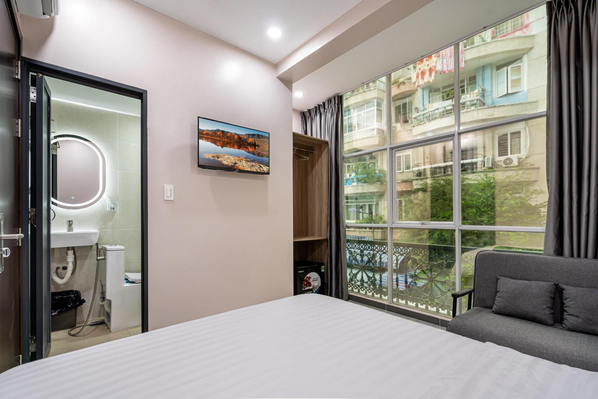 Hoang Quynh 2* Ho Chi Minh City