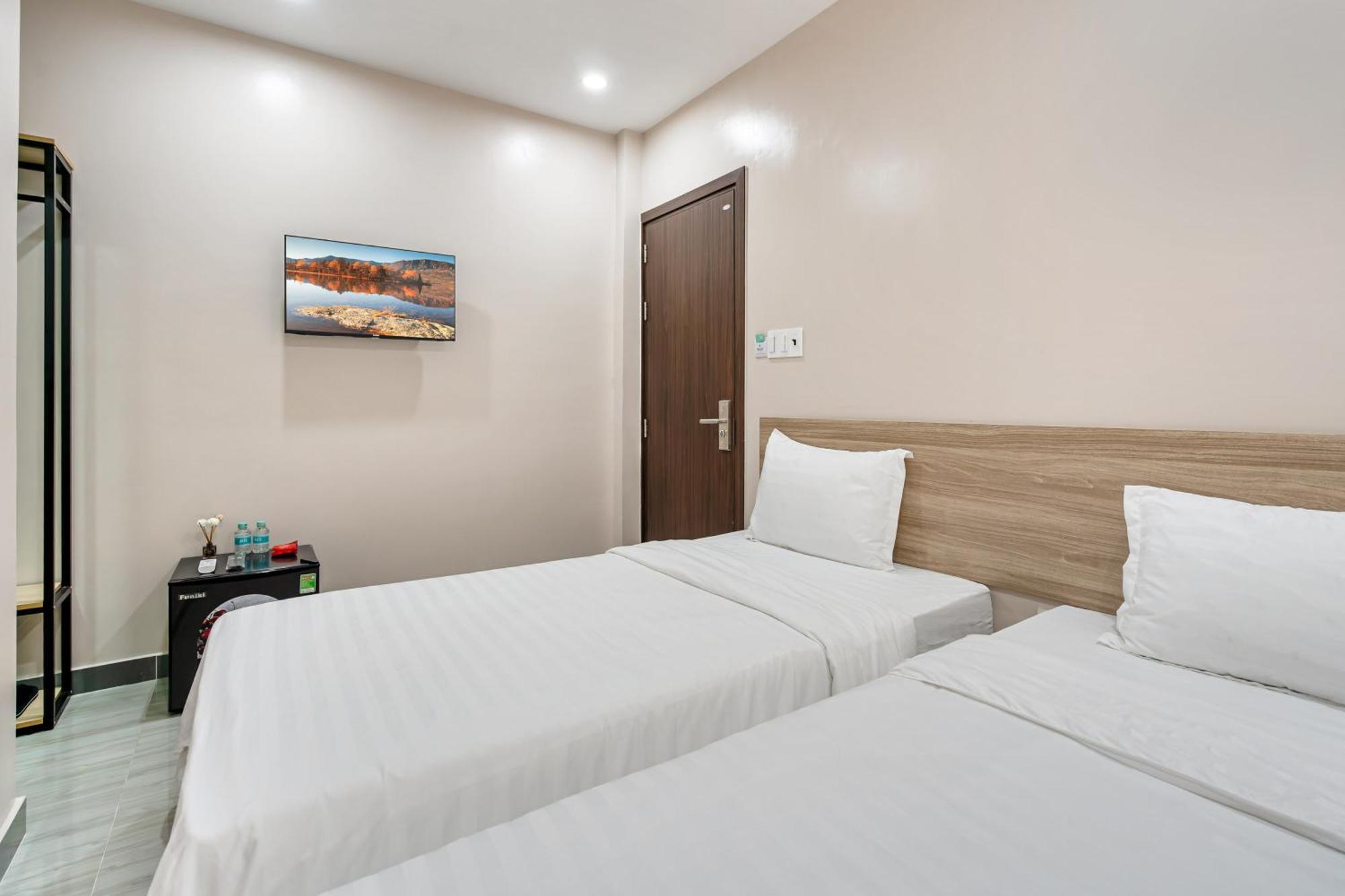 Hoang Quynh Hotel Ho Chi Minh City